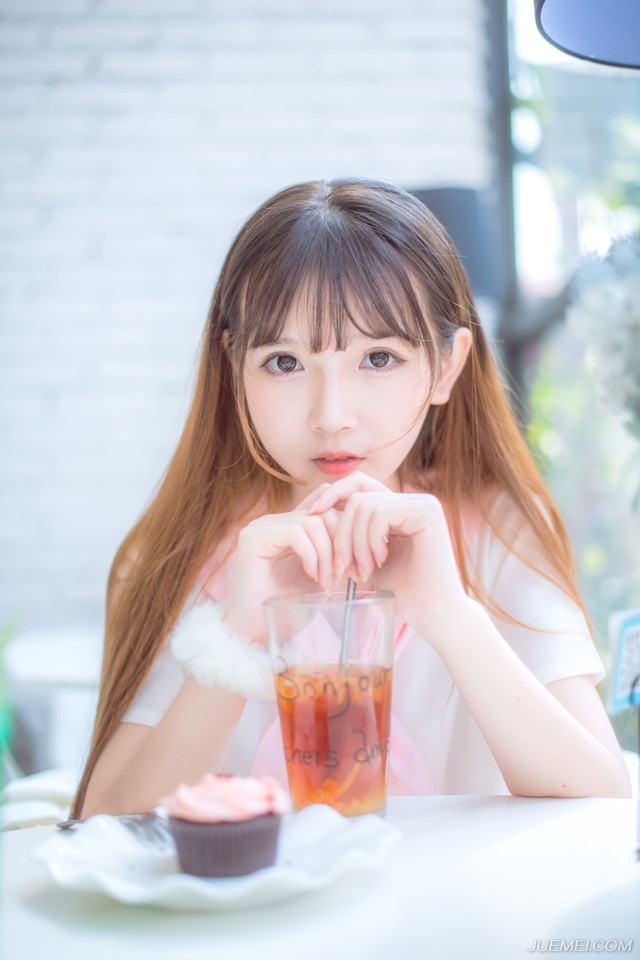 我这么酷，感情这种东西还真是影响我走江湖。